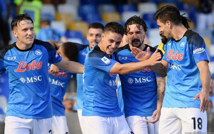 Napoli Dikabarkan Perpanjang Kontrak Andre-Frank Zambo Anguissa