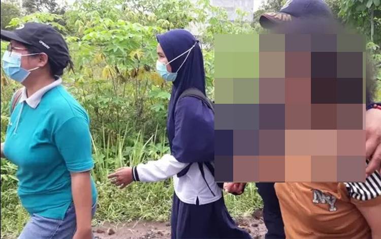 Seorang Wanita Diduga ODGJ Mengamuk di Jalan Mahir Mahar