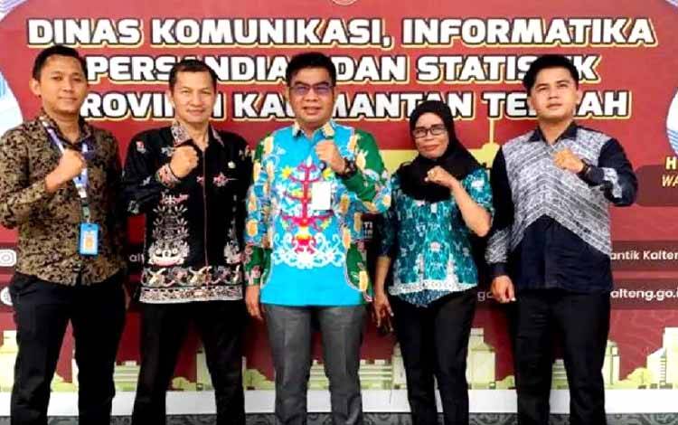 Diskominfosandi Barito Utara Kunjungi Diskominfosantik Kalteng