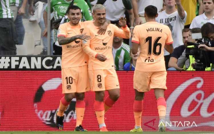 2 Gol Griezmann Bantu Atletico Menang Tipis 2-1 atas Real Betis
