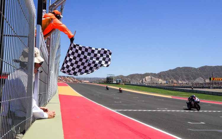 Toprak Razgatlioglu Menangkan Superpole Race WSBK Argentina 2022