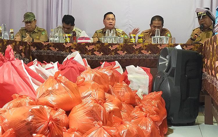 Bupati Kotim Kaget 2 Desa di Telawang di Dataran Tinggi Namun Kebanjiran
