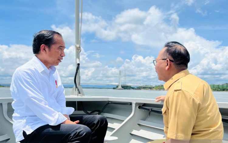 Presiden Jokowi Telusuri Jalur Laut Menuju IKN