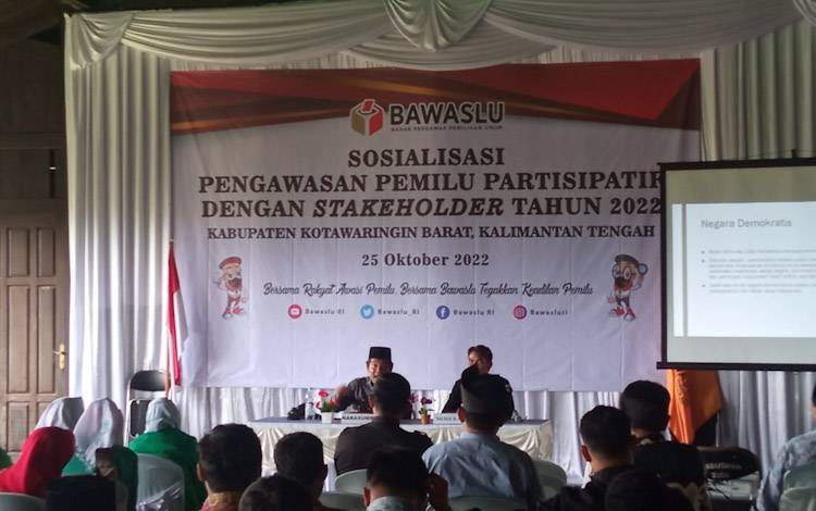Guna Meminimalisasi Terjadinya Pelanggaran, Bawaslu Kalteng Sosialisasi Pengawasan Pemilu Partisipasi?