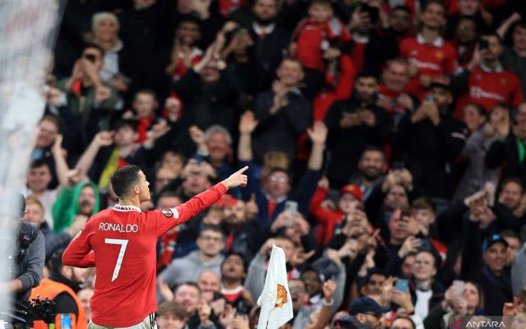 Ronaldo Cetak Gol, Manchester United Menang 3-0 saat Jamu Sherrif