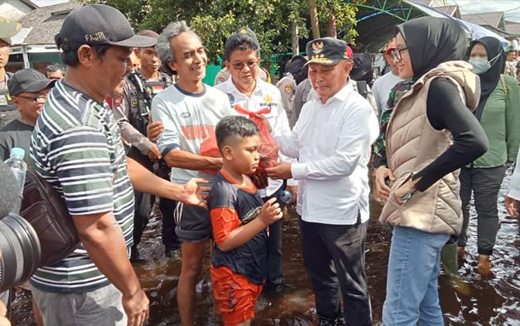 Gubernur Kalteng Kunjungi Sukamara Pantau Banjir di Padang dan Mendawai?