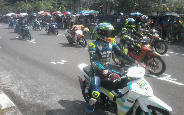 Bupati Katingan Buka Kejurda Motorprix di Kasongan