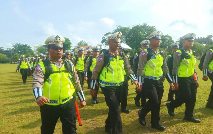 Polda Kalteng Lepas 50 Personel Ke Bali Siap Amankan Lalu Lintas KTT G20