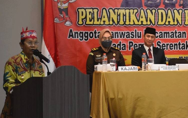 Ini Pesan Wabup Kapuas Kepada Panawaslu Kecamatan Baru Dilantik