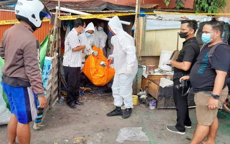 Pemulung Tewas dalam Gubuk Tinggalnya di Kawasan Mantikaei