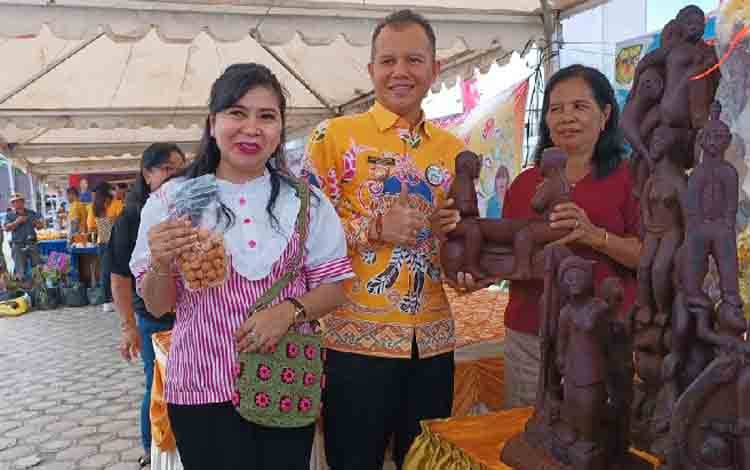 Bupati Gunung Mas Imbau Pengrajin Manfaatkan Keberadaan Dekranasda