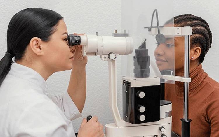 Penjelasan Ahli Terkait Operasi Lasik Mata