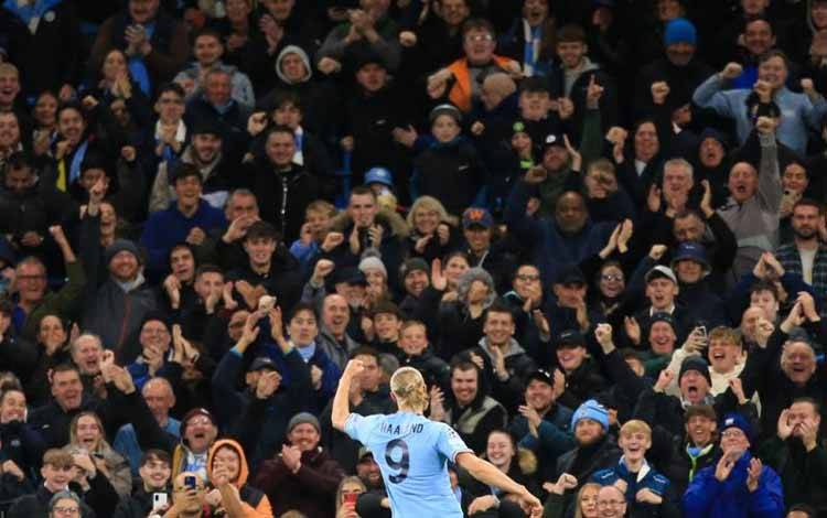 10 Pemain City Menang 2-1, Leeds Balik Menang 4-3