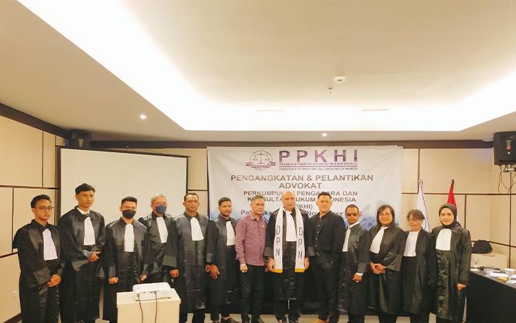 Pelantikan Advokat Baru, Ini Pesan Ketua Umum DPN PPKHI