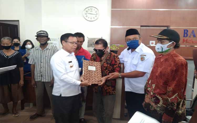 Katingan Salurkan BLT BBM, Ini Jumlah Penerimanya