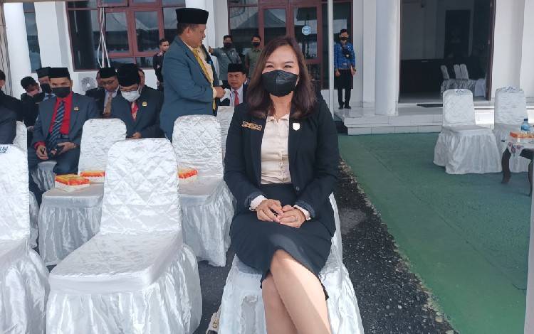 Pesan Anggota DPRD Gunung Mas di Peringatan Hari Pahlawan