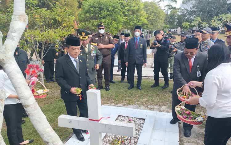 Wakil Ketua I DPRD Kalteng: Teladani Perjuangan Pahlawan