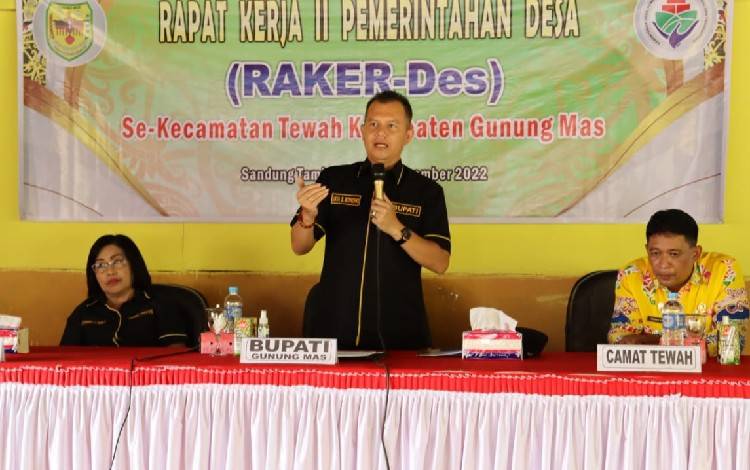 Bupati Gunung Mas: Diharapkan Memahami Pergub Pembukaan dan Pengelolaan Lahan Non Gambut Bagi Masyarakat Hukum Adat