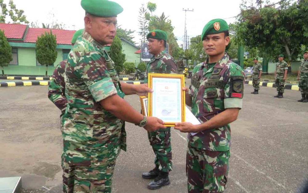 Kodim 1013 Muara Teweh Upacara Korp Raport Anggota Pindah Satuan