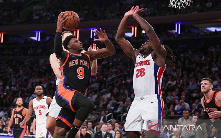 Kombinasi Barrett - Brunson Antar Knicks Tundukkan Pistons