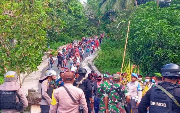 MUI Bantah Masjid Terbakar Akibat Bentrokan di Maluku Tenggara