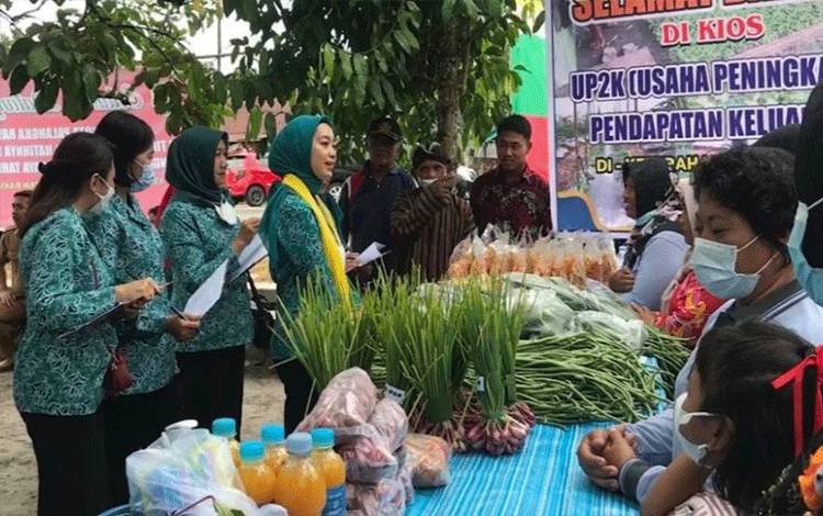 TP PKK Palangka Raya Tingkatkan Pendapatan Keluarga Lewat Lomba "Aku Hatinya"