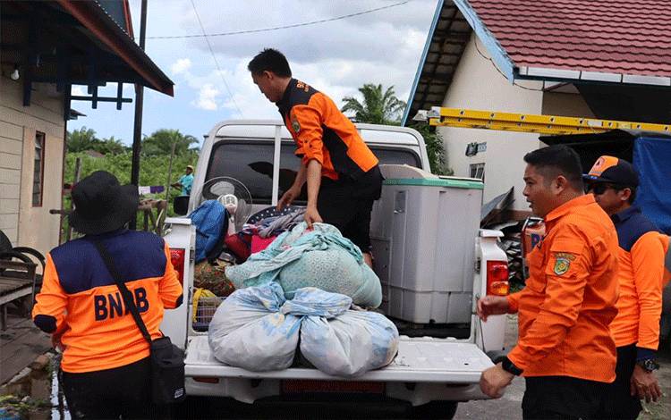 Masyarakat Mendawai Mulai Mengungsi