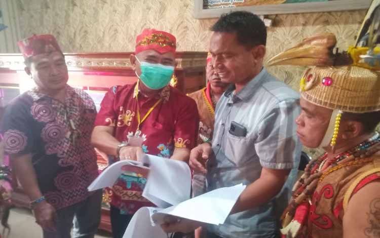 Oknum Pengurus DAD Kalteng Dilaporkan ke Polisi