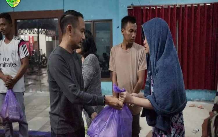 Wali Kota Palangka Raya Pastikan Kebutuhan Para Pengungsi Terpenuhi