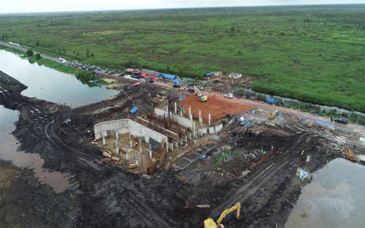 Gubernur Kalteng Tinjau Irigasi Food Estate Dadahup