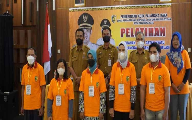 Pemko Palangka Raya Lestarikan Kerajinan Getah Nyatu
