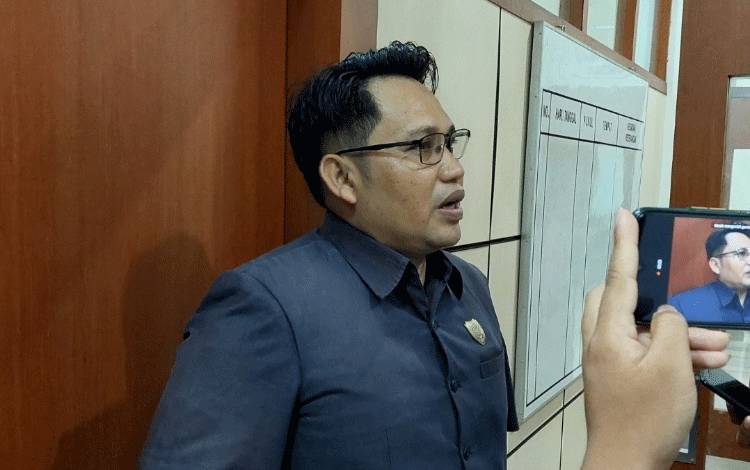 Perhatikan Secara Serius Kekurangan Tenaga Guru di Pelosok Kalteng