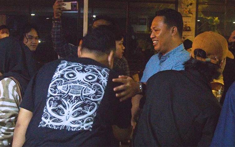 Bupati Kunjungi Mahasiswa Lamandau di Yogyakarta  ?