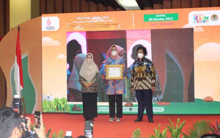 Pemko Palangka Raya Raih Penghargaan Pembina Proklim