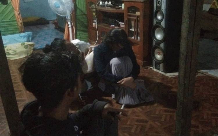 Seorang Siswi Nekat Terjun dari Jembatan Kahayan