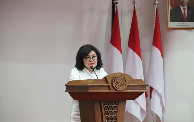 Taty Narang Minta Pejabat di Pulang Pisau terus Tingkatkan Kompetensi