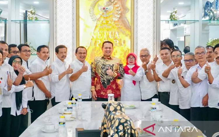 Ketua MPR Dukung Perpanjangan Masa Jabatan Kepala Desa