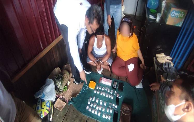Suami Istri di Sampit Ditangkap karena Jual Sabu