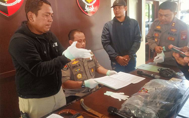 Polisi Mengamankan 2 Orang Terlibat Narkoba Pasca Penangkapan Tersangka Kasus Pembunuhan