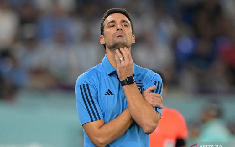 Scaloni Senang Bertemu Idolanya Van Gaal di Perempat Final Piala Dunia