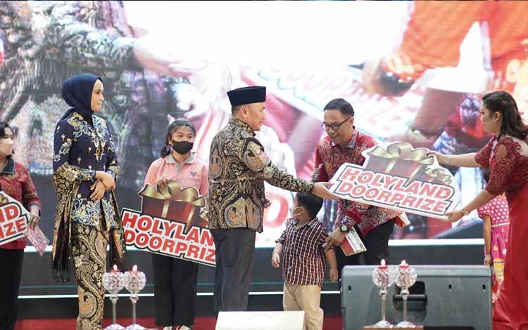 Gubenur Ajak Jaga Falsafah Huma Betang saat Perayaan Natal Bersama Pemprov Kalteng