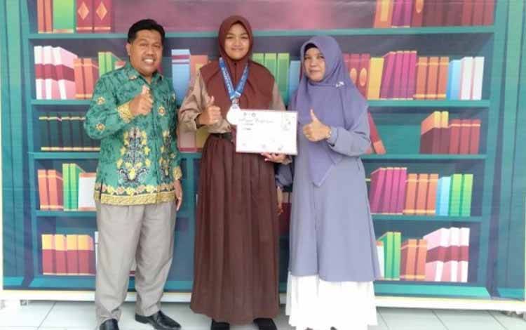 Kepala MTsN 1 Kapuas Apresiasi Peserta Didik Raih Prestasi di Kejuaraan Taekwondo