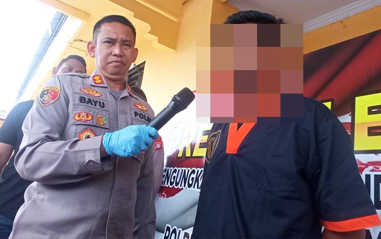 Pelaku Peremasan Payudara yang Terekam CCTV di Pangkalan Bun Ditangkap Polisi