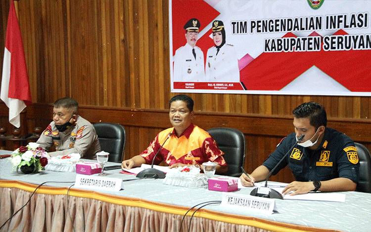 Sekda Pimpin Rakor Pengendalian Inflasi di Seruyan