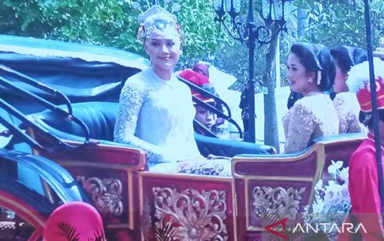 Kereta Kuda Antarkan Erina Gudono menuju Pendopo Agung Ambarrukmo