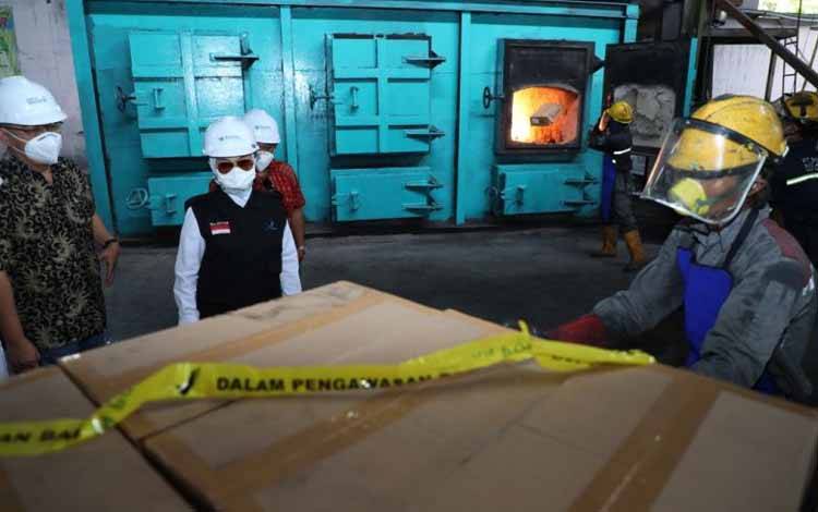 Produk Obat Sirop Ciubros Farma Tercemar Kimia Berbahaya Dimusnahkan