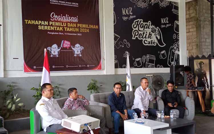 KPU Kobar Sosialisasikan Beragam Tahapan Pemilu Pada Mahasiswa?