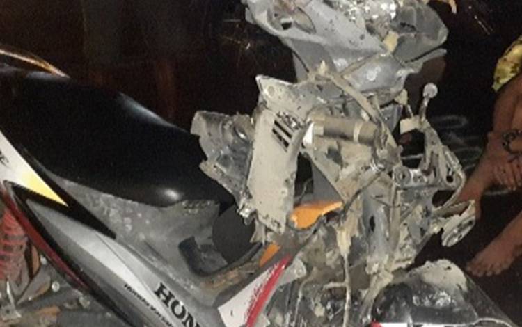Pengendara Motor Terlibat Kecelakaan dengan Mobil