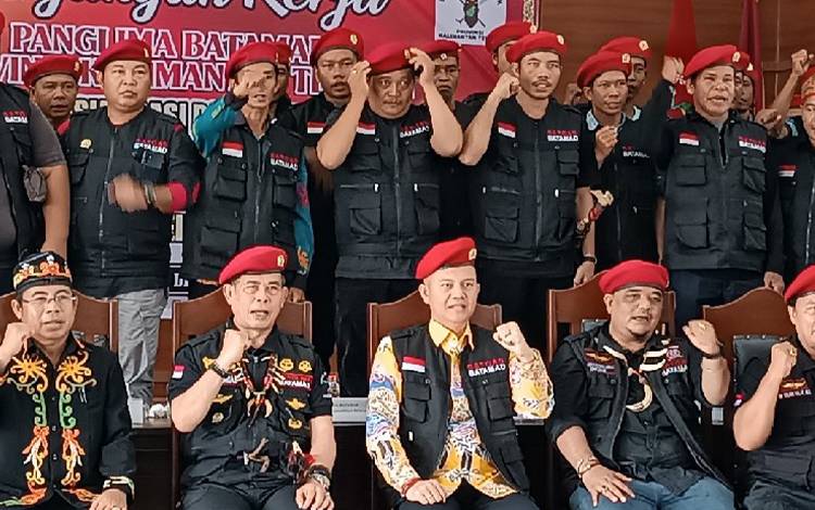 DAD Sambut Baik Kegiatan Soasialisasi?Batamad oleh Panglima Batamad Kalteng