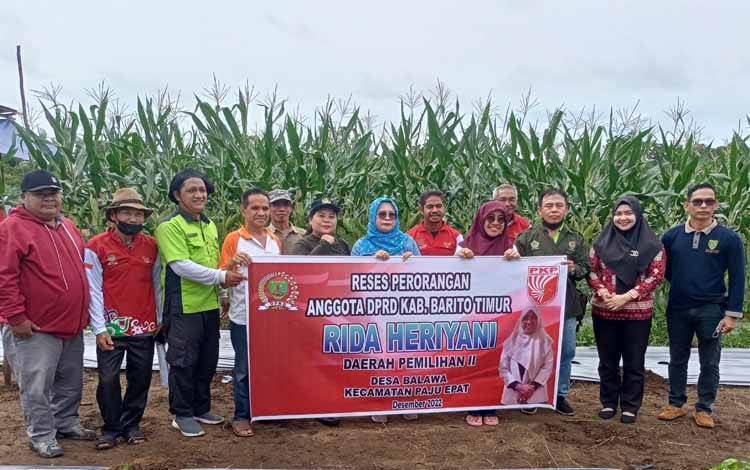 Kunjungan Reses di Tiga Desa, Rida Heriyani Sampaikan Usulan yang akan Direalisasi 2023